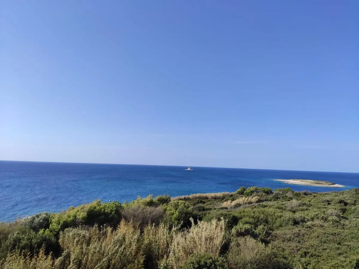 Ostello Erks Premantura 0*,  Croazia